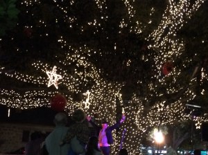 Mayor turning on Christmas lights